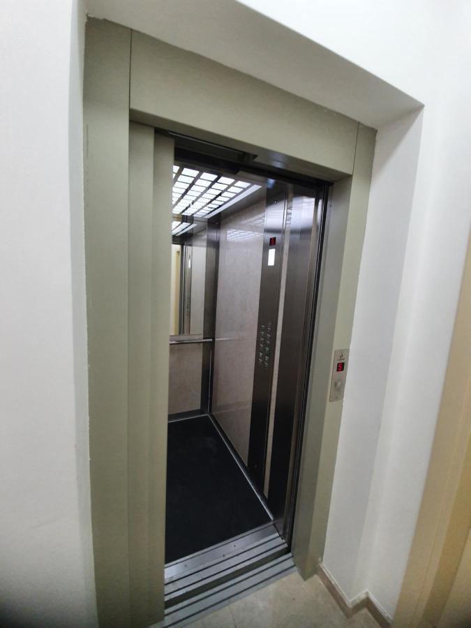 Apartment Mariner 601 Sutomore Kültér fotó
